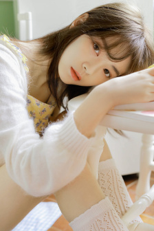 明星专题：李佳